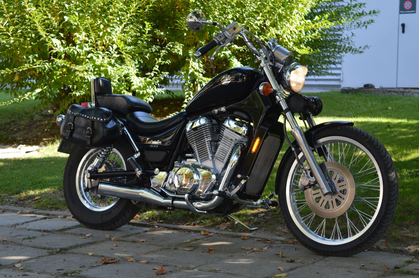 Suzuki Intruder VS800 | Mobile.bg   11