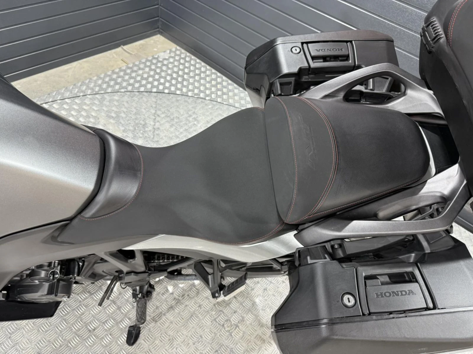 Honda Nt  SILVER MOUSE | Mobile.bg   15