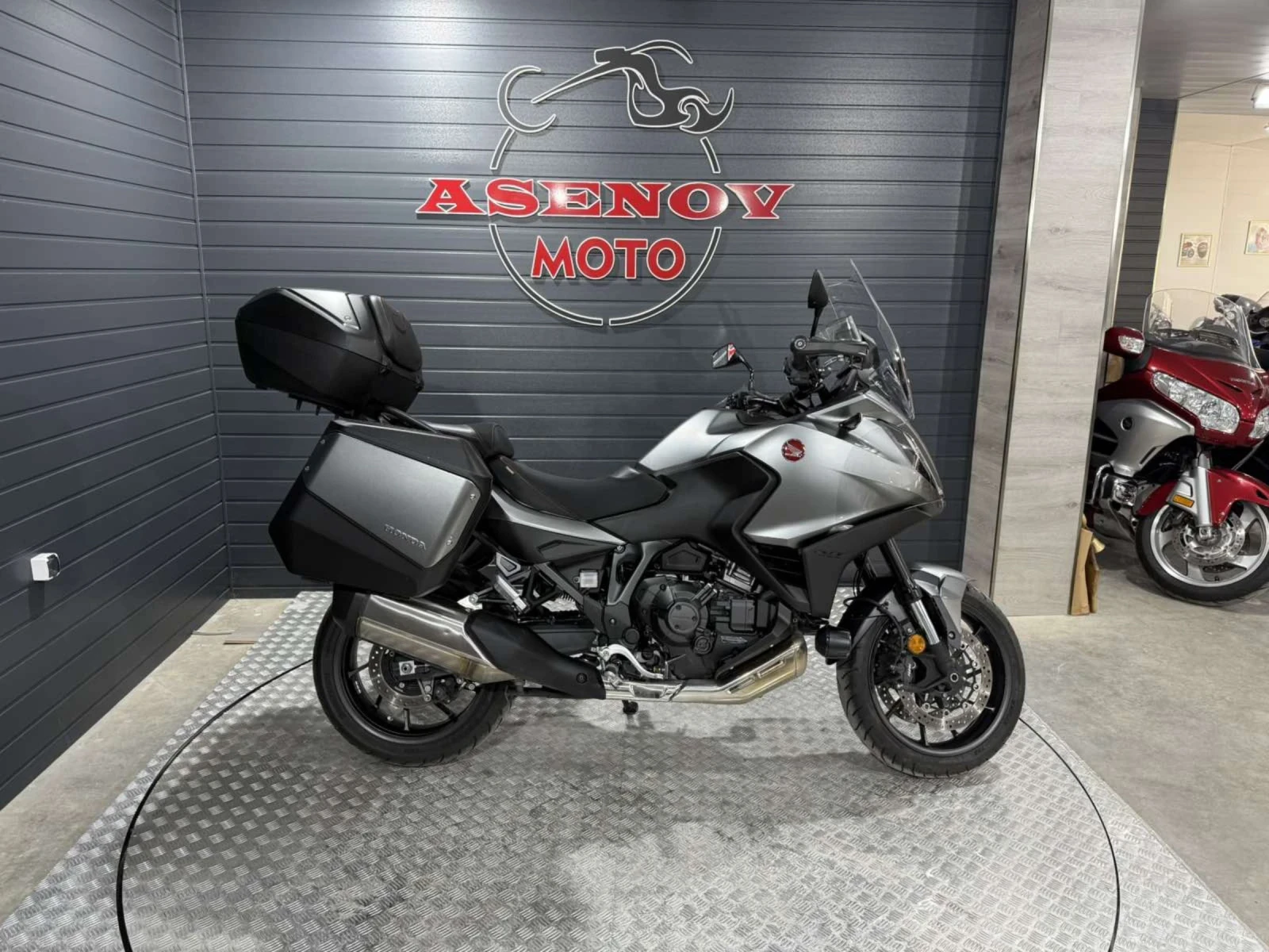 Honda Nt  SILVER MOUSE | Mobile.bg   1