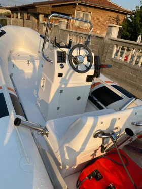 Надуваема лодка Zander 520, снимка 3