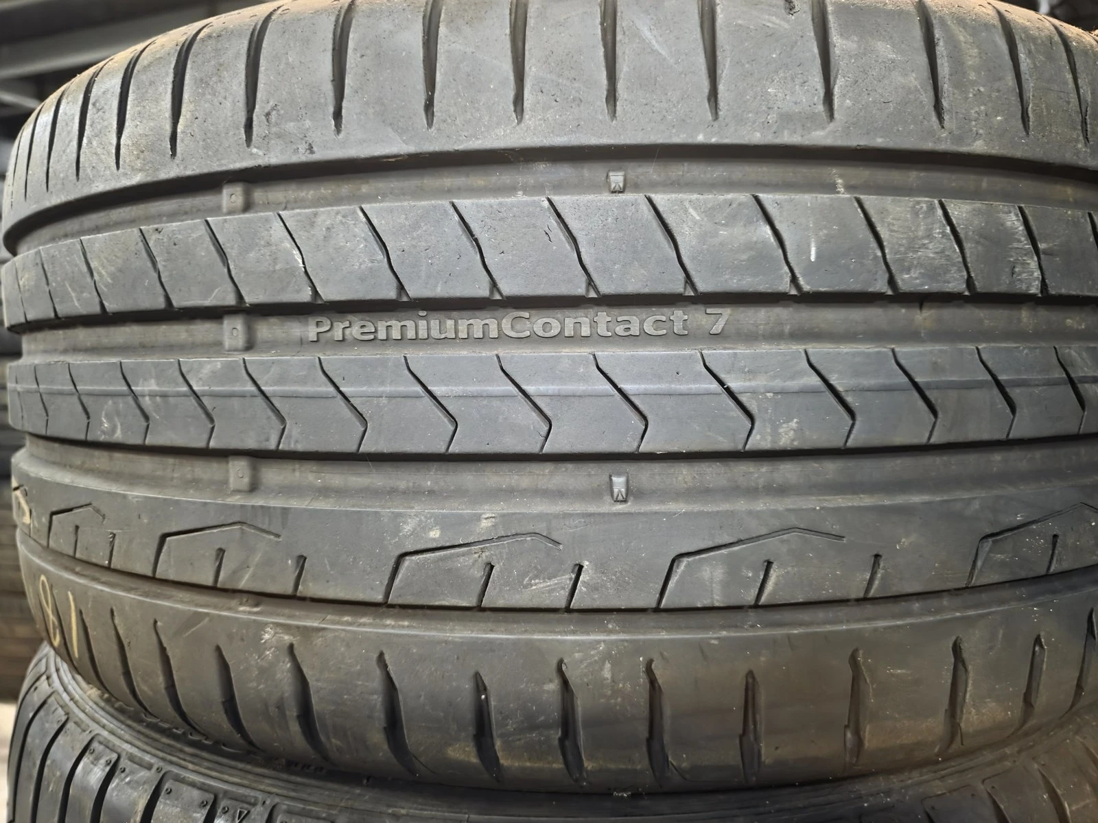 Гуми Летни 245/40R18