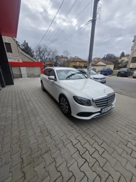 Mercedes-Benz E 220 194к.с 2020г. Топ Топ топ. , снимка 2