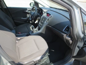 Opel Astra 1.4 i * TURBO* СЕДАН, снимка 14