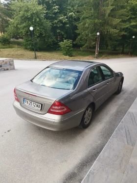 Mercedes-Benz C 200, снимка 3