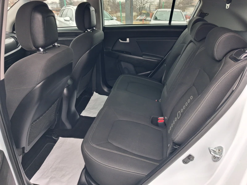Kia Sportage 1.7-116к.сНАВИ;КАМЕРА;ПАНОРАМА;АВТОПИЛОТ, снимка 10 - Автомобили и джипове - 52717886