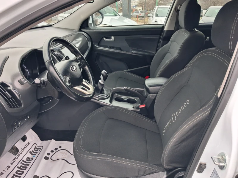 Kia Sportage 1.7-116к.сНАВИ;КАМЕРА;ПАНОРАМА;АВТОПИЛОТ, снимка 8 - Автомобили и джипове - 52717886