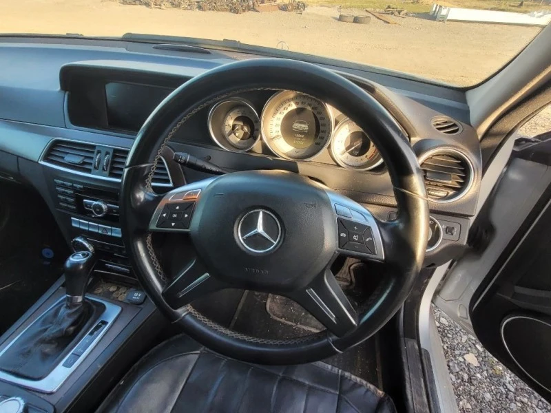 Mercedes-Benz C 220 W204 2.2 CDI (651), снимка 11 - Автомобили и джипове - 47353022