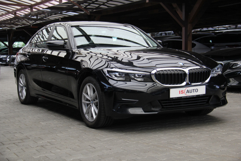 BMW 330 Plug-in Hybrid/Virtual/FullLed, снимка 3 - Автомобили и джипове - 42090768