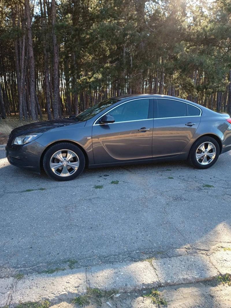 Opel Insignia 2.0Tdci, снимка 5 - Автомобили и джипове - 47221015