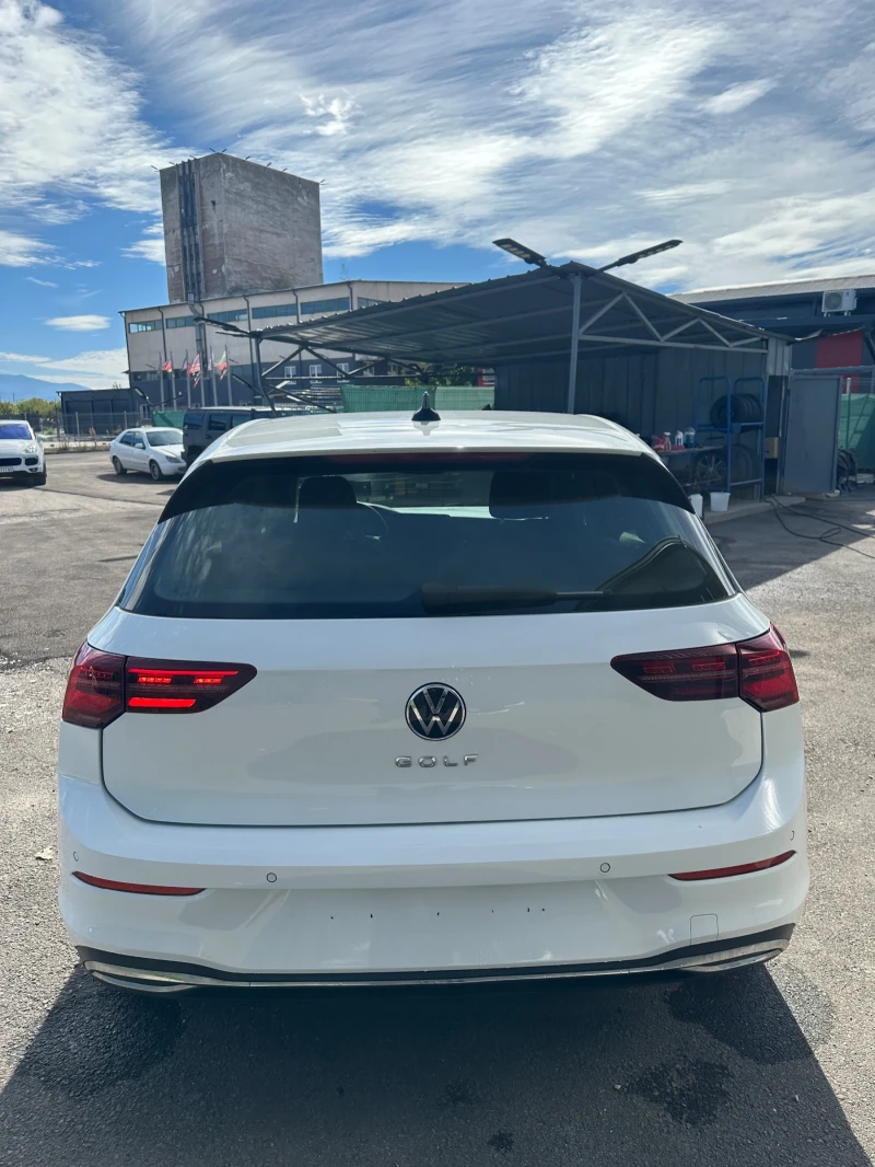 VW Golf 8.5 Style Full Option IQ 2.0TDI 11.000KM, снимка 4 - Автомобили и джипове - 52503499