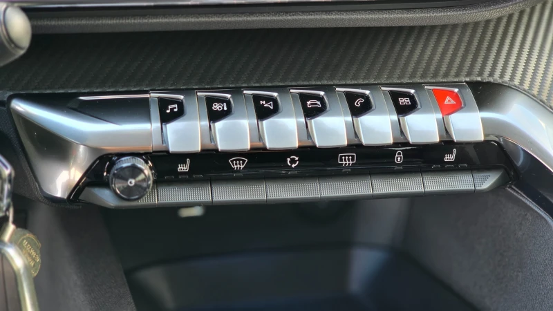 Peugeot 3008 * BlueHDI* * EAT8* , снимка 11 - Автомобили и джипове - 51954683