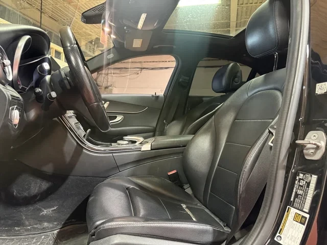 Mercedes-Benz C 300 4MATIC #УНИКАТ# !SHADOW PACK!, снимка 7 - Автомобили и джипове - 54966883