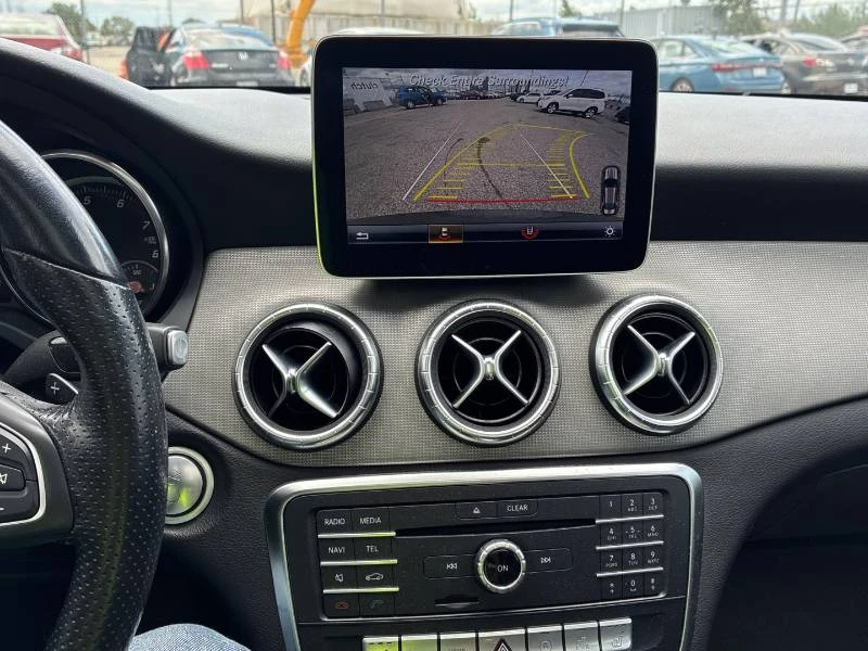 Mercedes-Benz CLA 250 * CARFAX * БЕЗ ПЪРВОНАЧАЛНА ВНОСКА, снимка 12 - Автомобили и джипове - 55433610