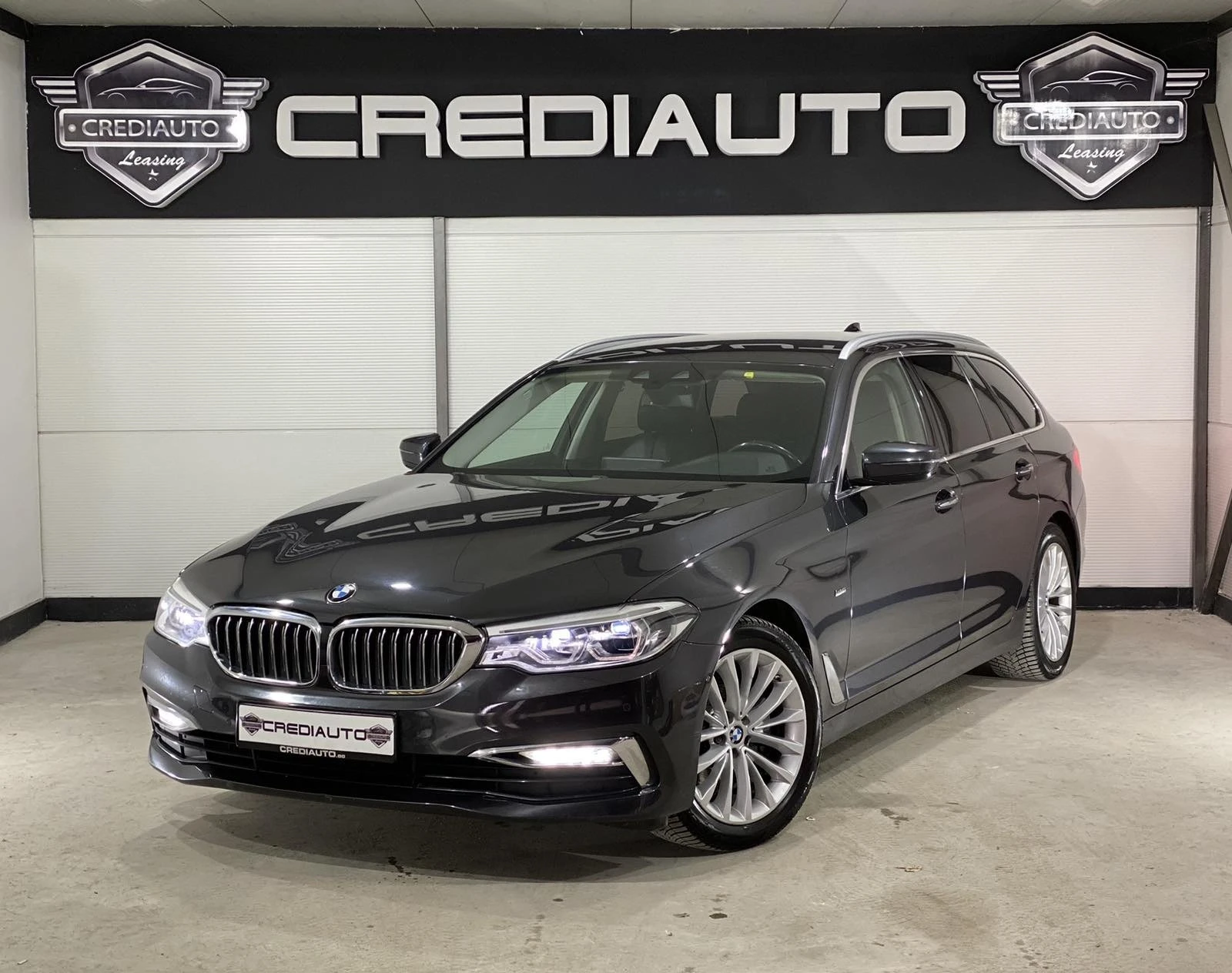 BMW 520 D * LUXURI LINE* NAVI* AMBIENTLight* DIGITAL* , снимка 1