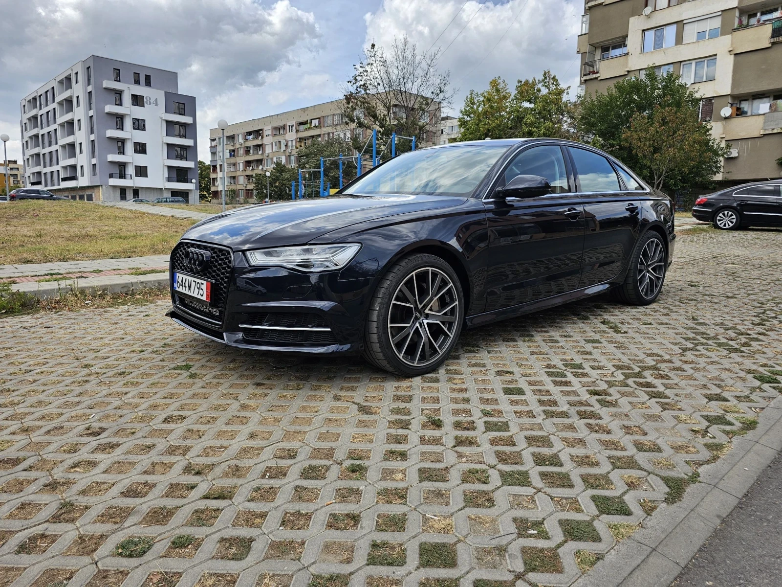 Audi A6 3.0TFSI 333к.с. S-Line FULL LED 360* Камери - изображение 6