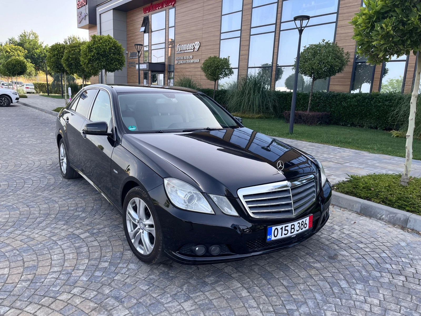 Mercedes-Benz E 350 350 CDI 231к.с. Перфектно състояние!!!  - изображение 8