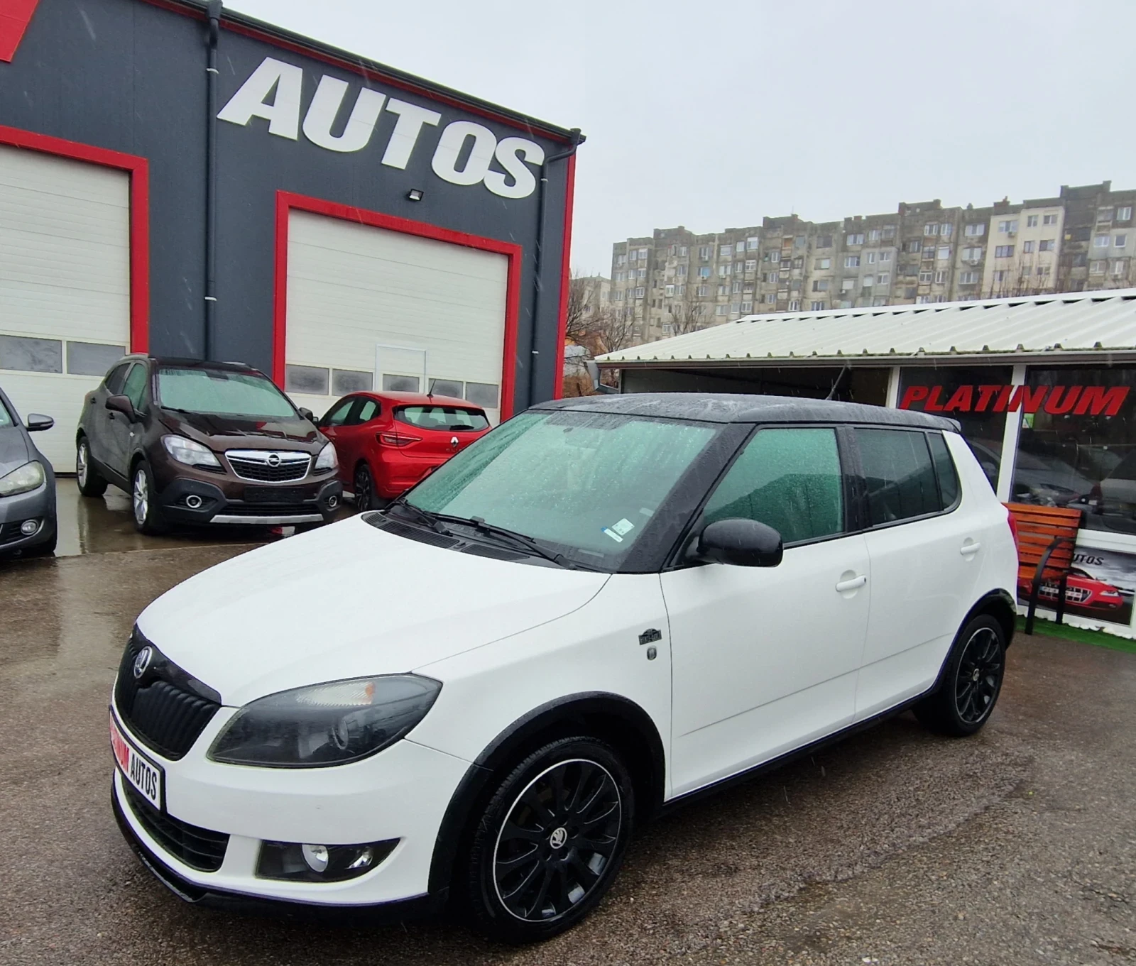 Skoda Fabia 1.2I/MONTE CARLO/132.X. KM/TOP - изображение 2