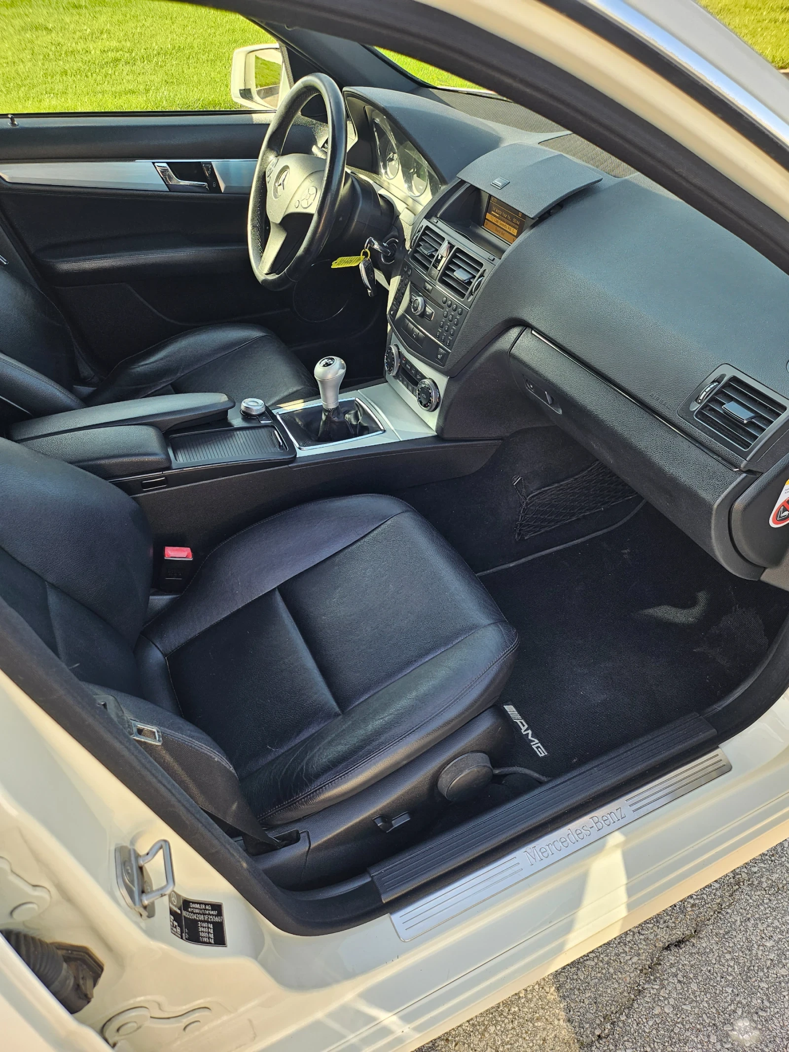 Mercedes-Benz C 220 2.2 CDI Avantgarde AMG - изображение 8