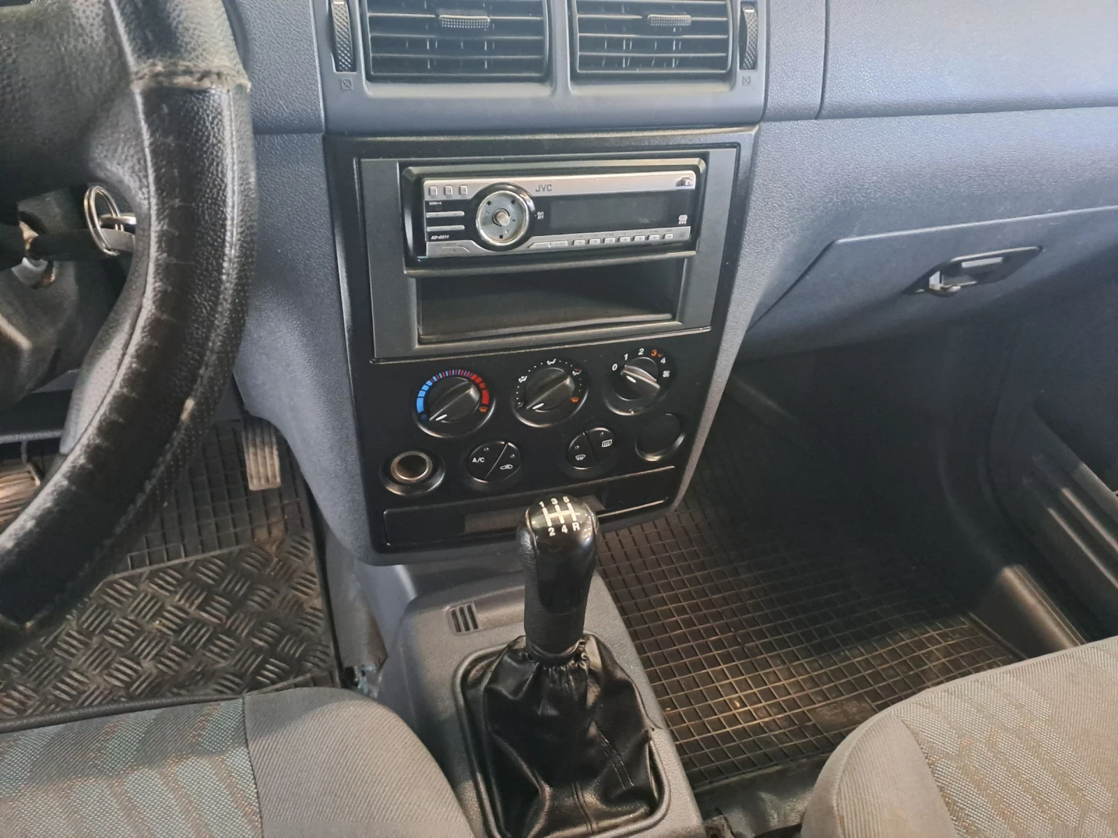 Ford Connect T230 MAXI - изображение 7