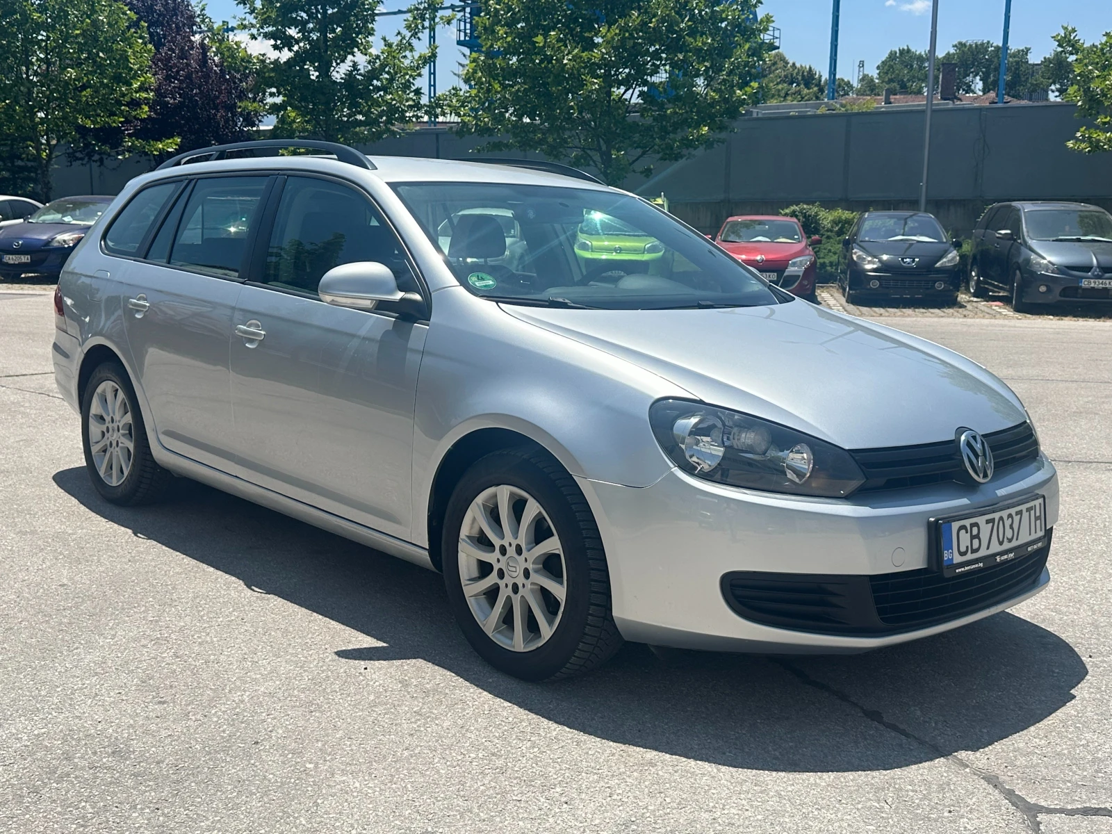 VW Golf 1.6d 105 к.с. - изображение 6