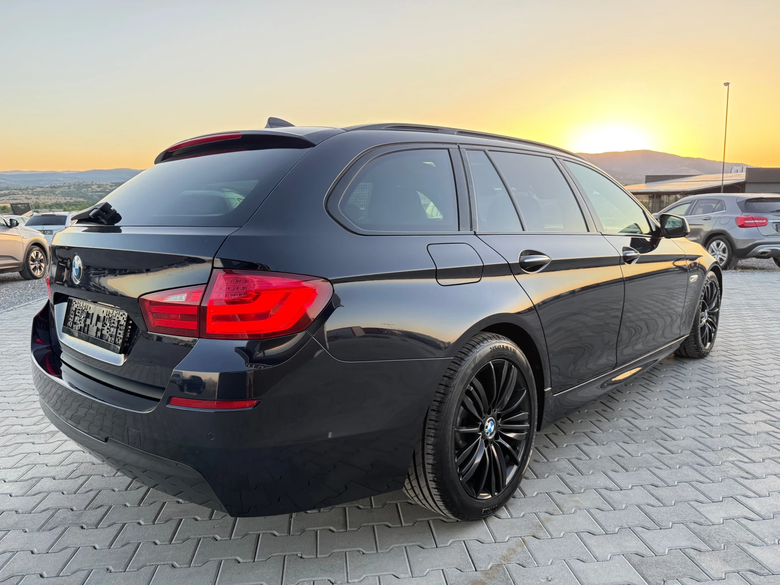 BMW 525 3.0 d Собствен лизинг !!! - изображение 5