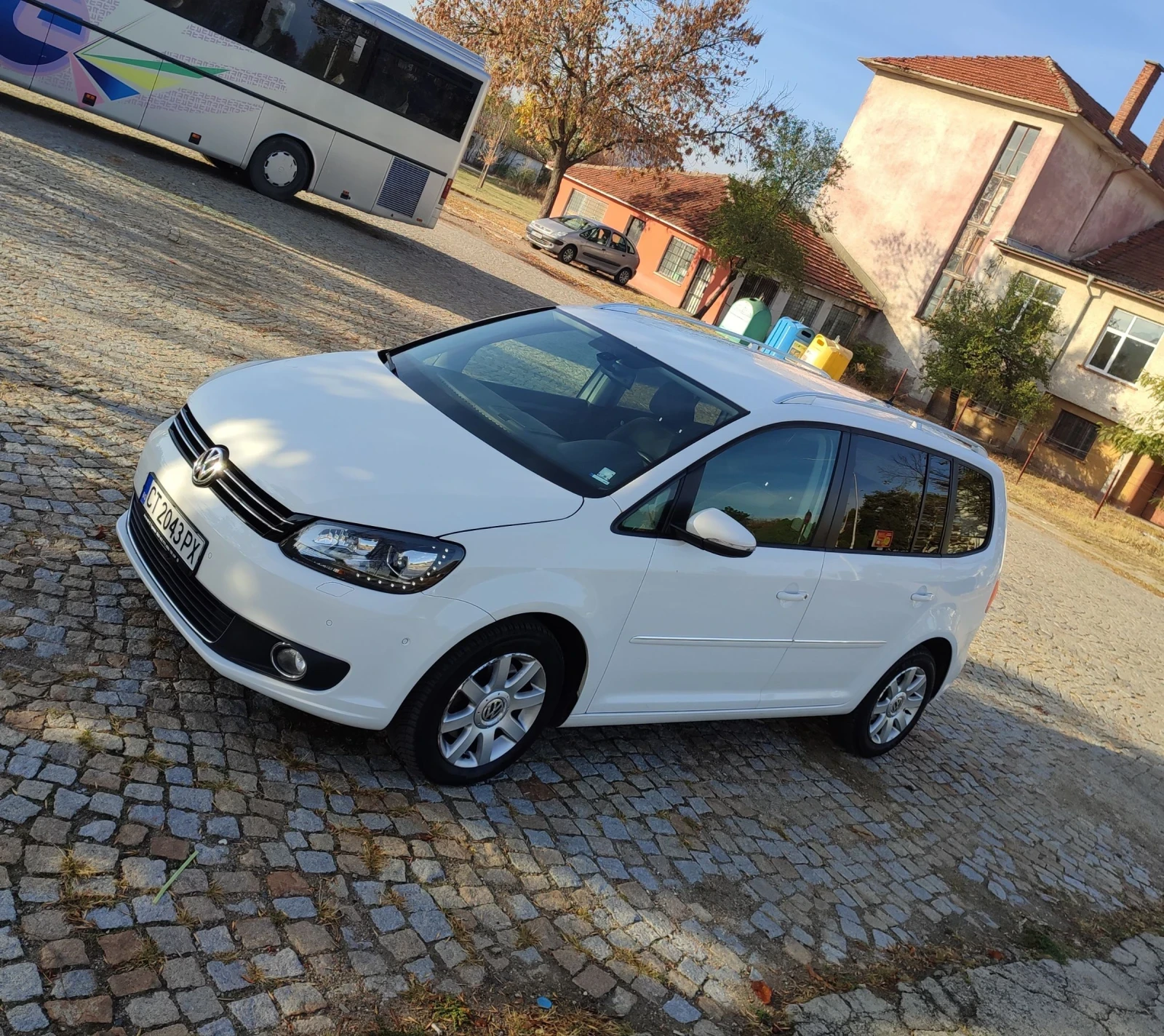 VW Touran  - изображение 7