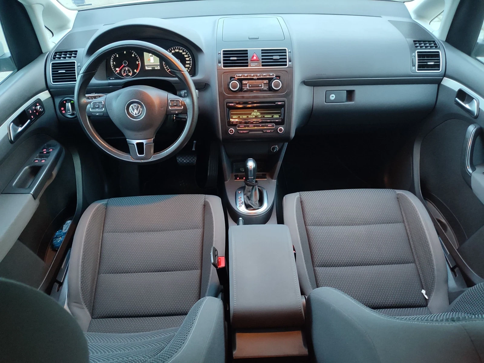 VW Touran  - изображение 10