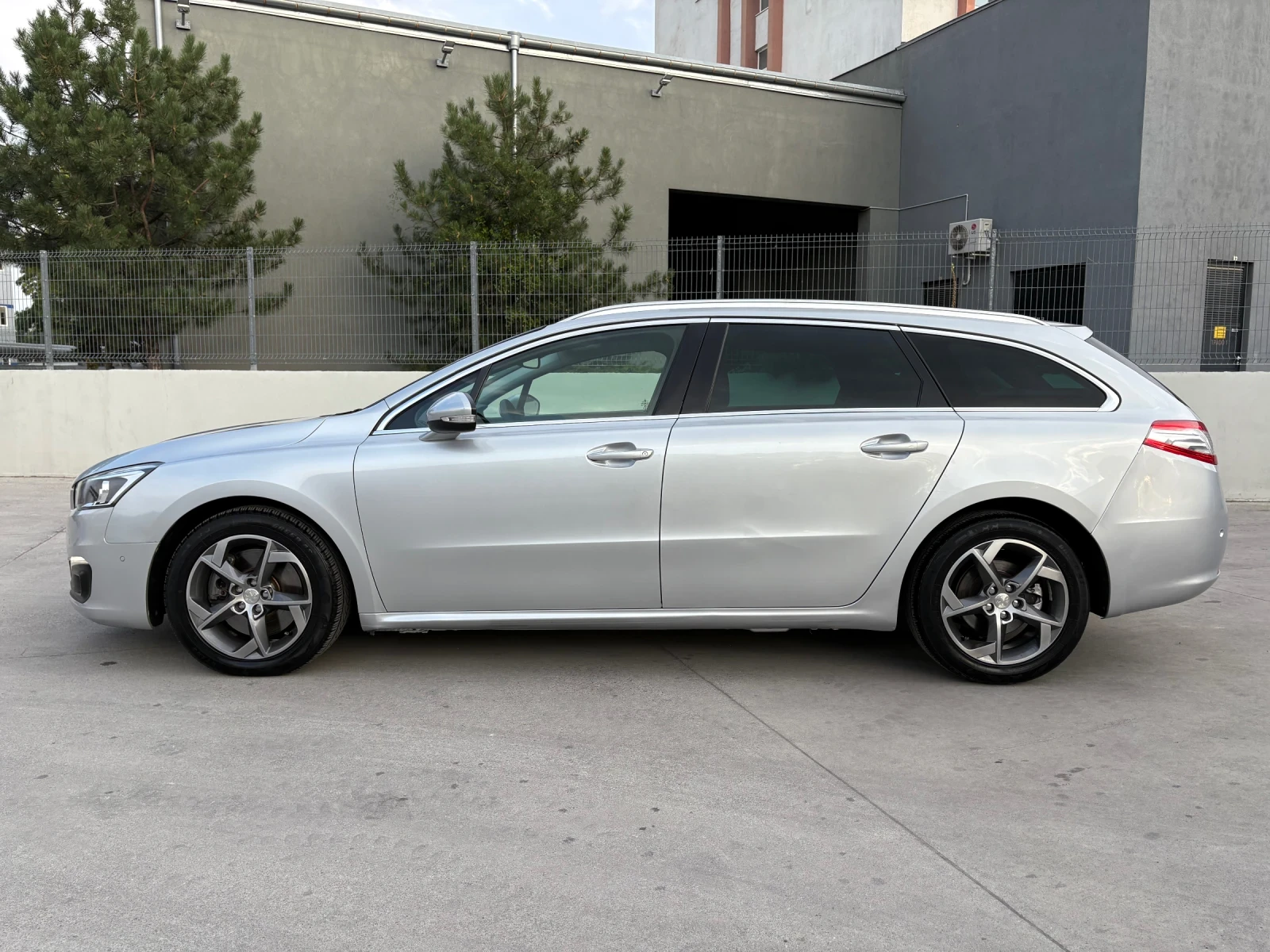 Peugeot 508 180kc Blue HDI Euro 6 Automatic - изображение 3