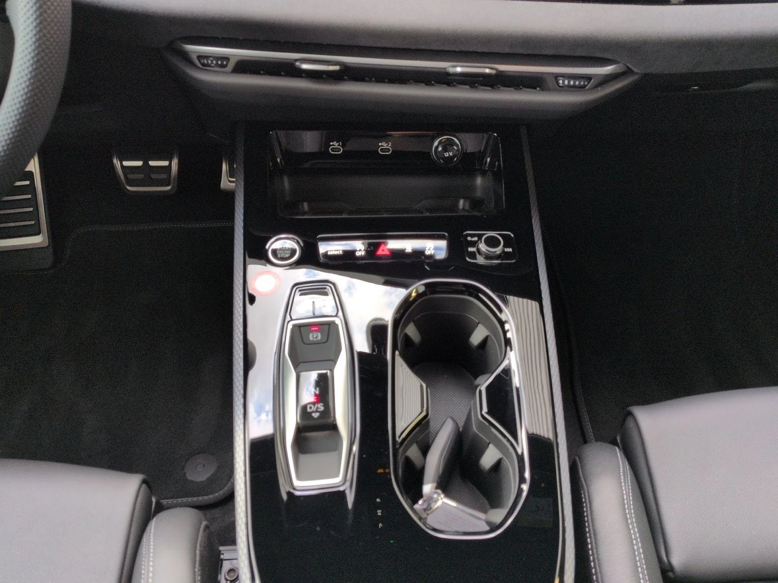 Audi A5 2.0 TFSI S-LINE AVANT LED CAMERA BLACK OPTIC | Mobile.bg   11