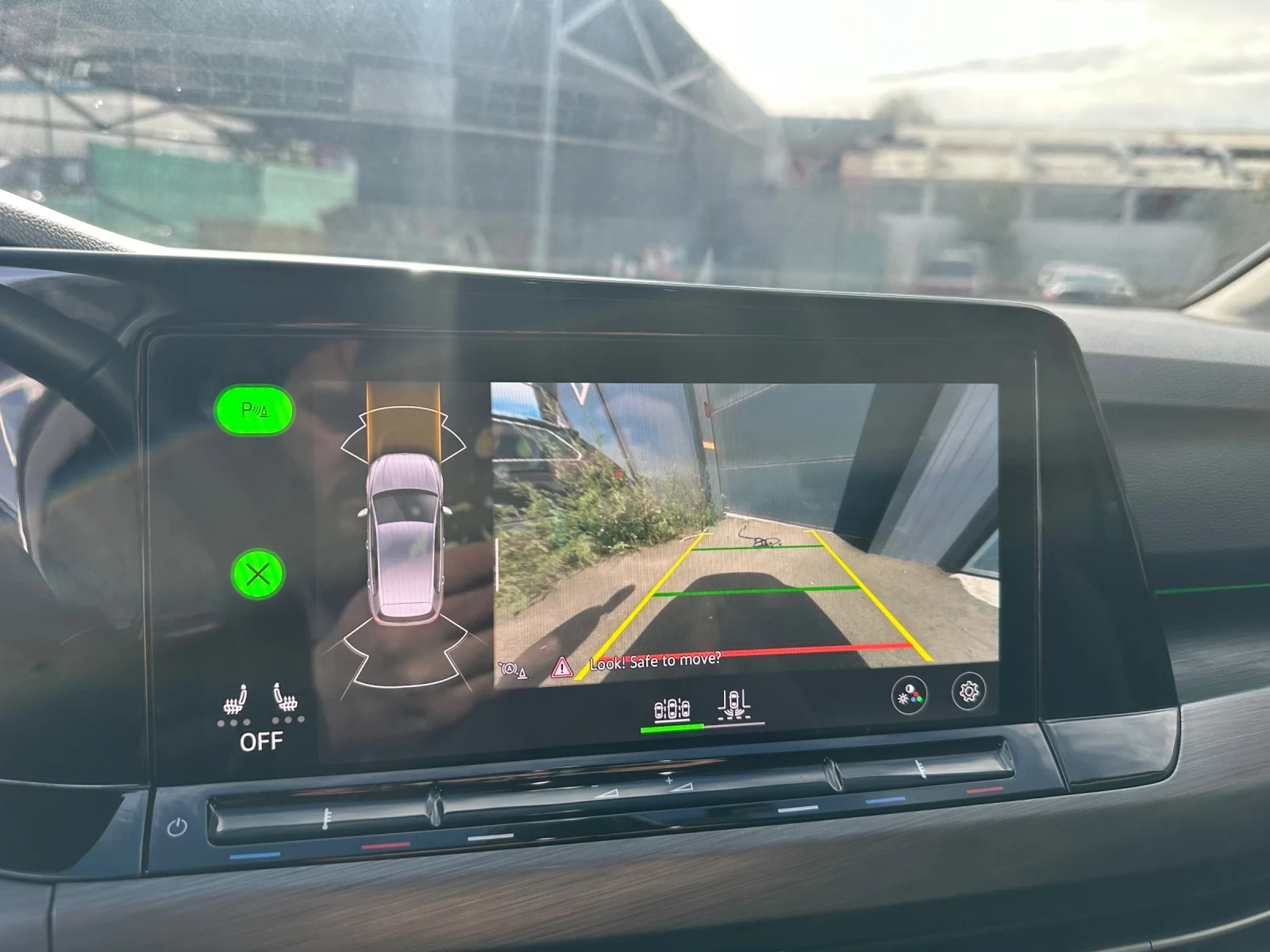 VW Golf 8.5 Style Full Option IQ 2.0TDI 11.000KM | Mobile.bg � ����������� 16