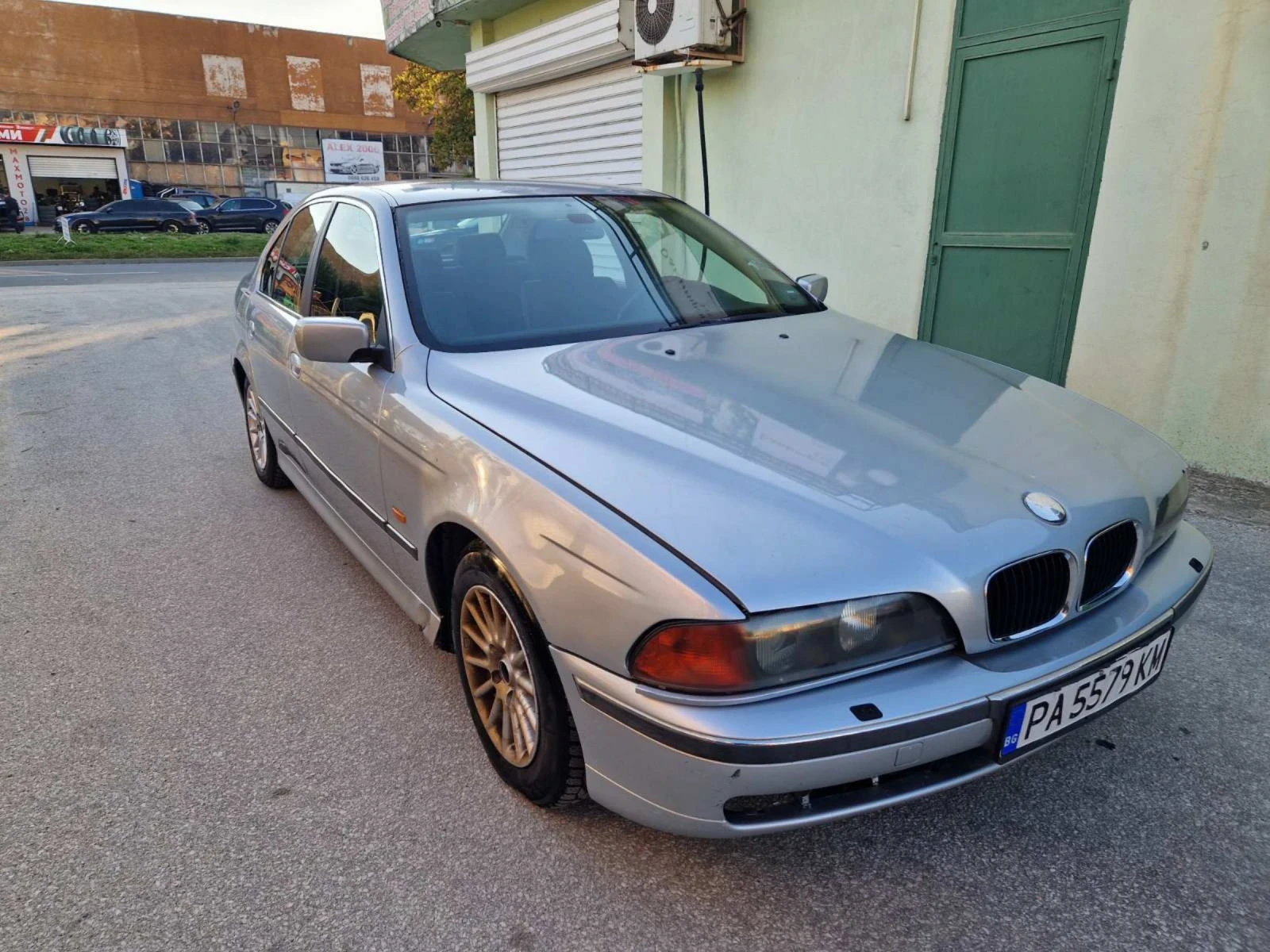 BMW 520 2.0 бензин / газ  - изображение 2
