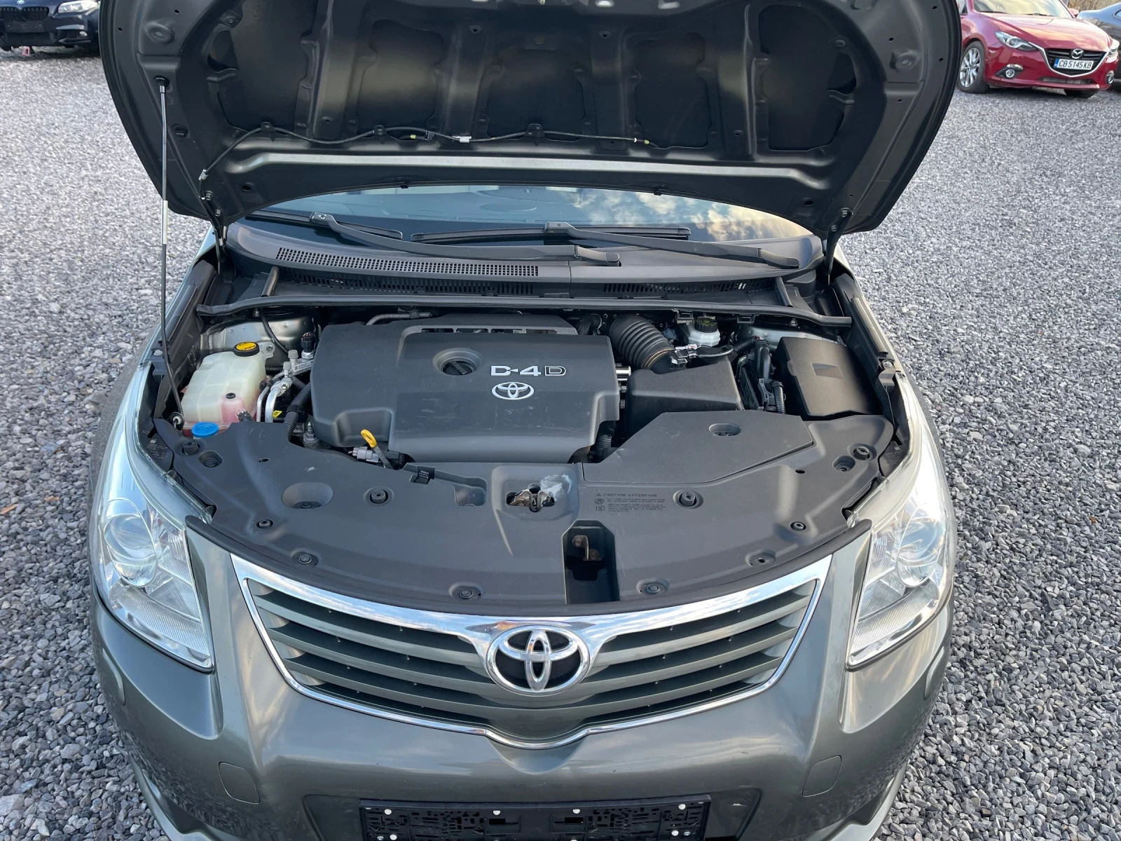 Toyota Avensis 2.0D-4D, 126Hp, Кожа, Памет, Keyless, Темпомат, По | Mobile.bg — изображение 14