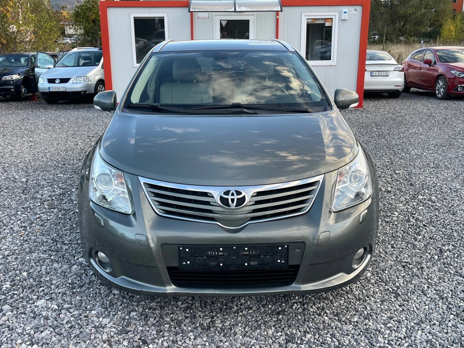 Toyota Avensis 2.0D-4D, 126Hp, Кожа, Памет, Keyless, Темпомат, По | Mobile.bg — изображение 3