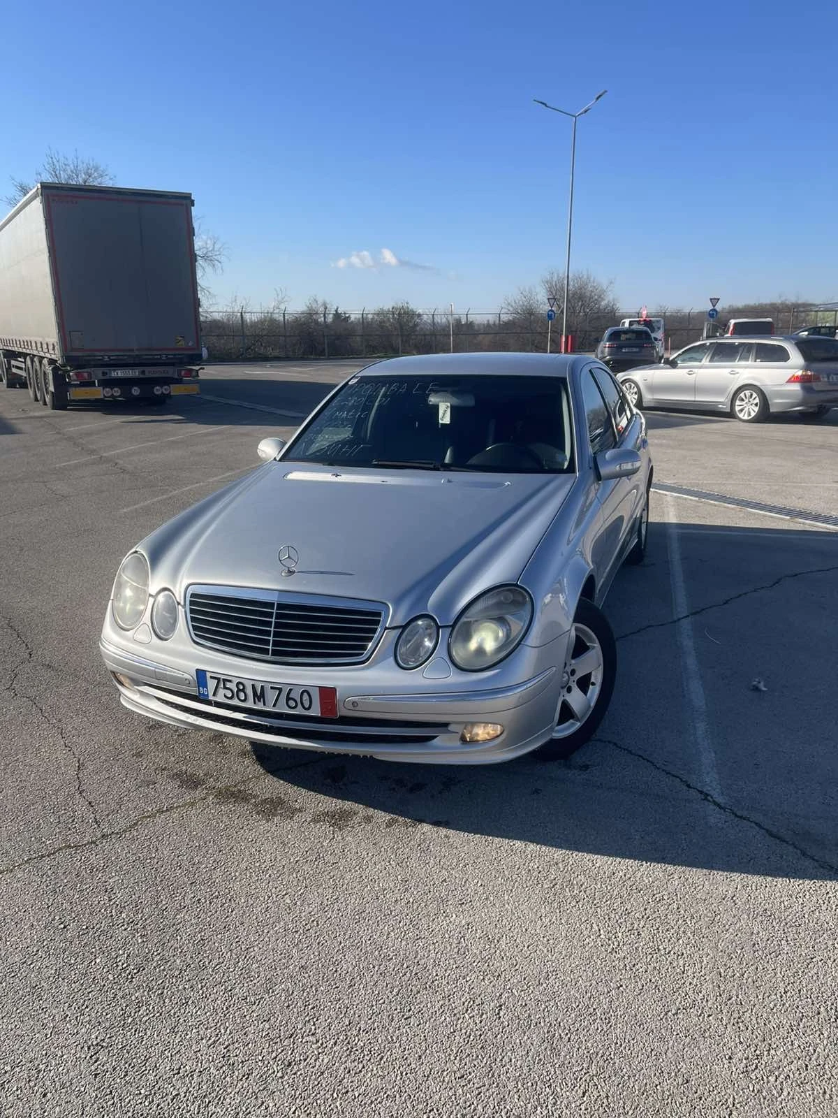 Mercedes-Benz E 280 4 MATIK, снимка 2 - Автомобили и джипове - 53734902