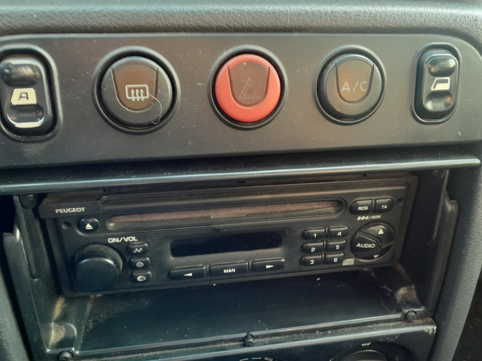 Peugeot Partner 2.0 HDI РЕНЧ, снимка 8 - Автомобили и джипове - 53738956