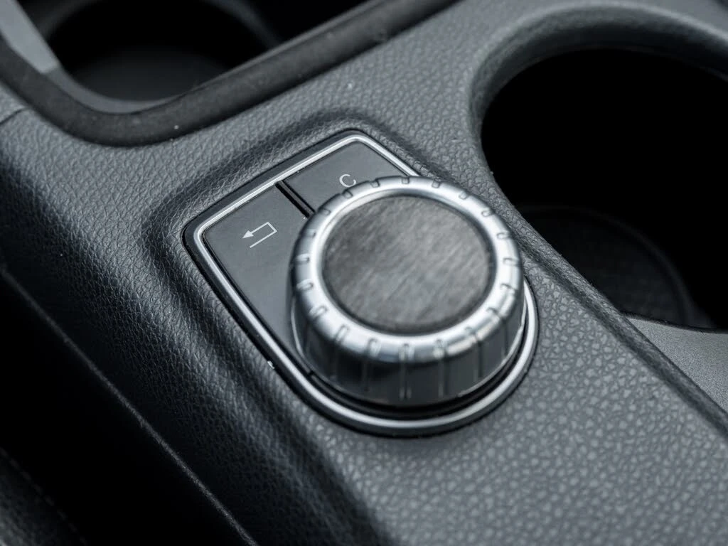 Mercedes-Benz CLA 250 * AMG Line * HeadUp * * A���������* (���� �� ��) | Mobile.bg � ����������� 13