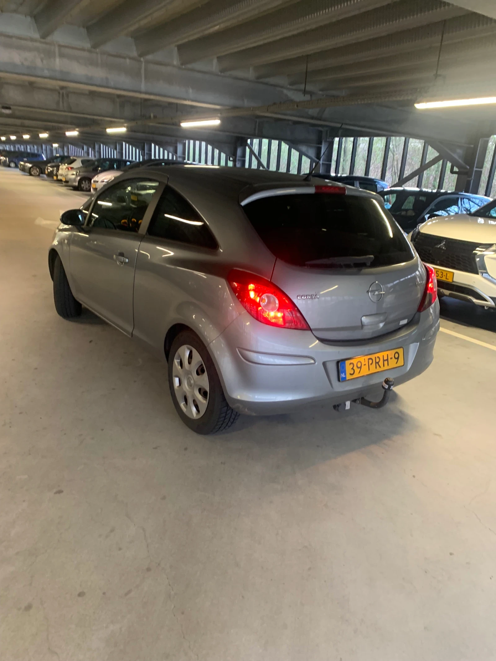 Opel Corsa 1.3 Дизел , снимка 9 - Автомобили и джипове - 54159796