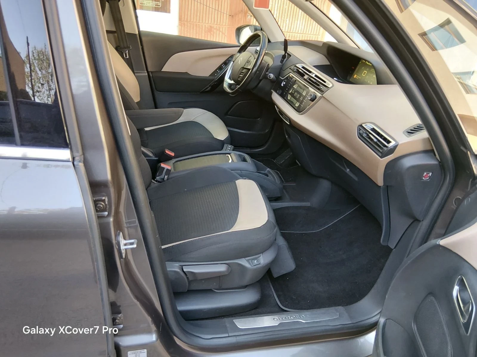 Citroen C3 Picasso Exclusive, снимка 6 - Автомобили и джипове - 54487390