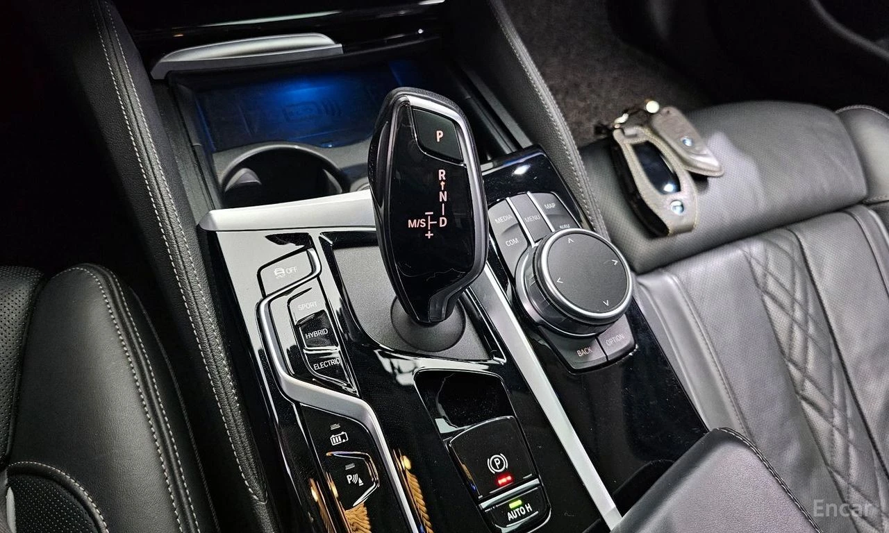 BMW 530E HYBRID* LUXURY* �������* ���������* LANE* ASSIST*  | Mobile.bg � ����������� 13