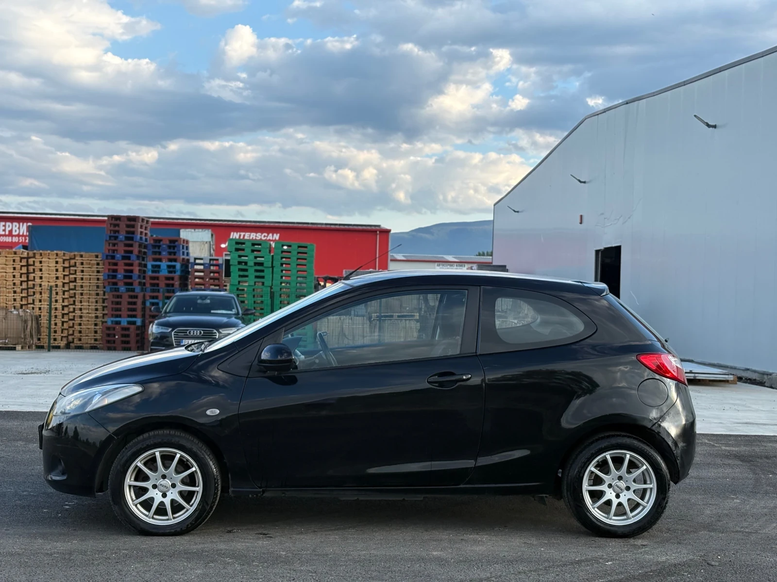 Mazda 2 1.4 HDi , снимка 7 - Автомобили и джипове - 55267715