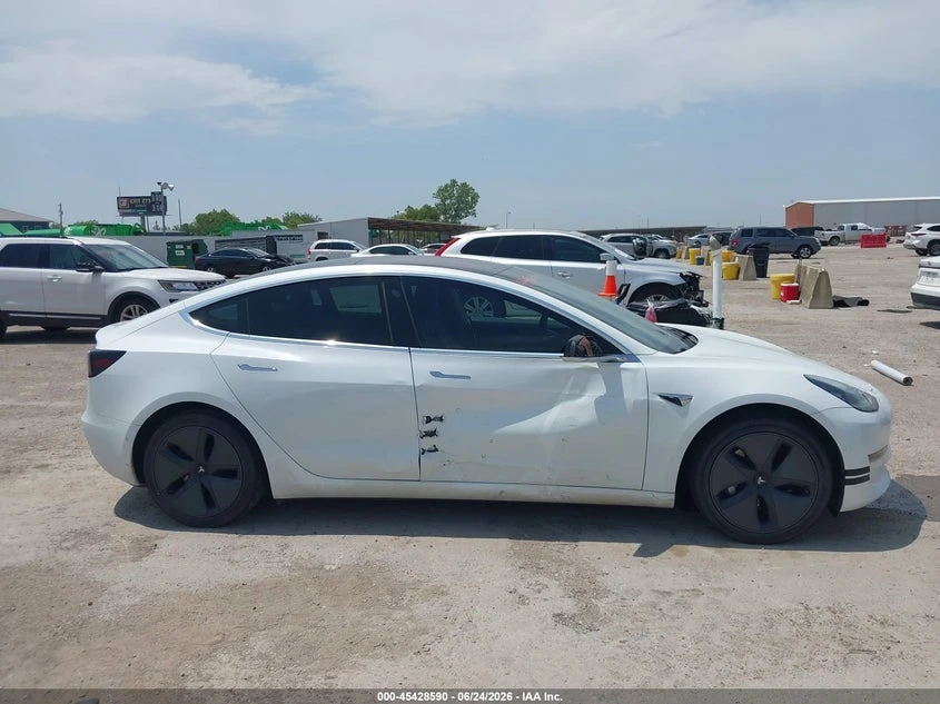 Tesla Model 3 Long Range/Mid Range, снимка 6 - Автомобили и джипове - 55272194