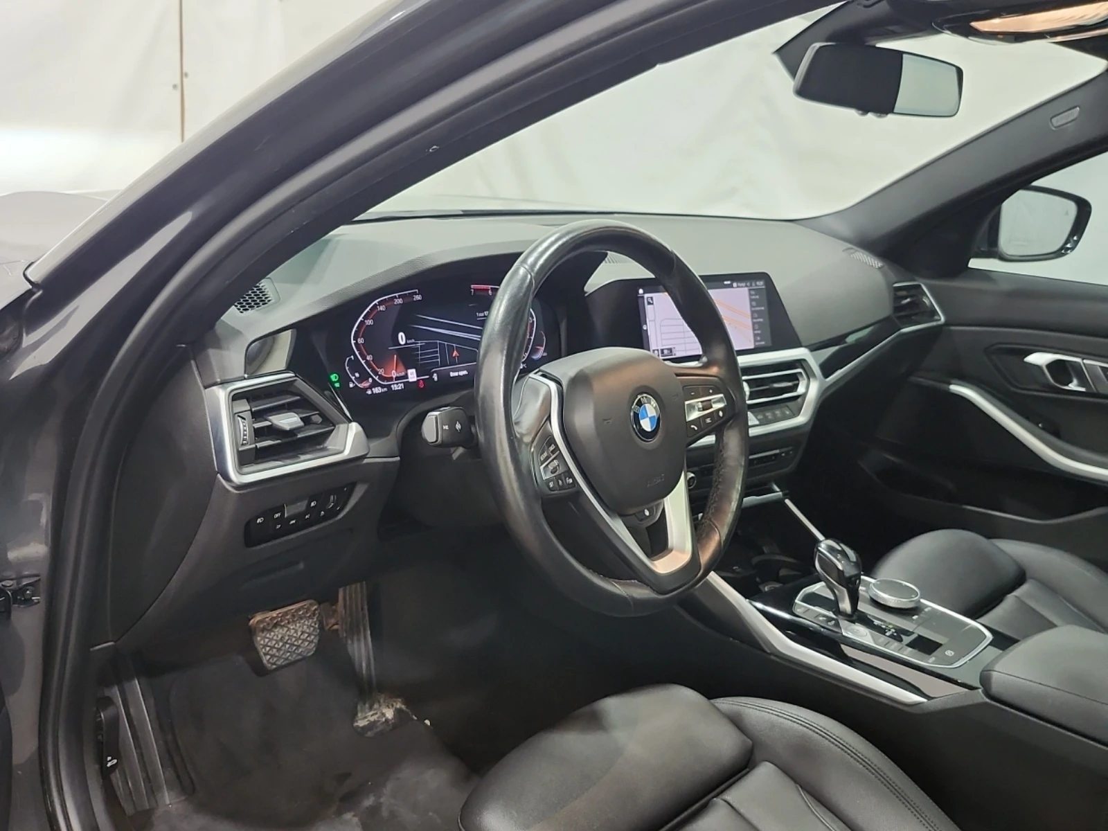 BMW 330 XDRIVE / ПАНО / ПРОГНОЗНА ЦЕНА до БГ, снимка 9 - Автомобили и джипове - 55647096