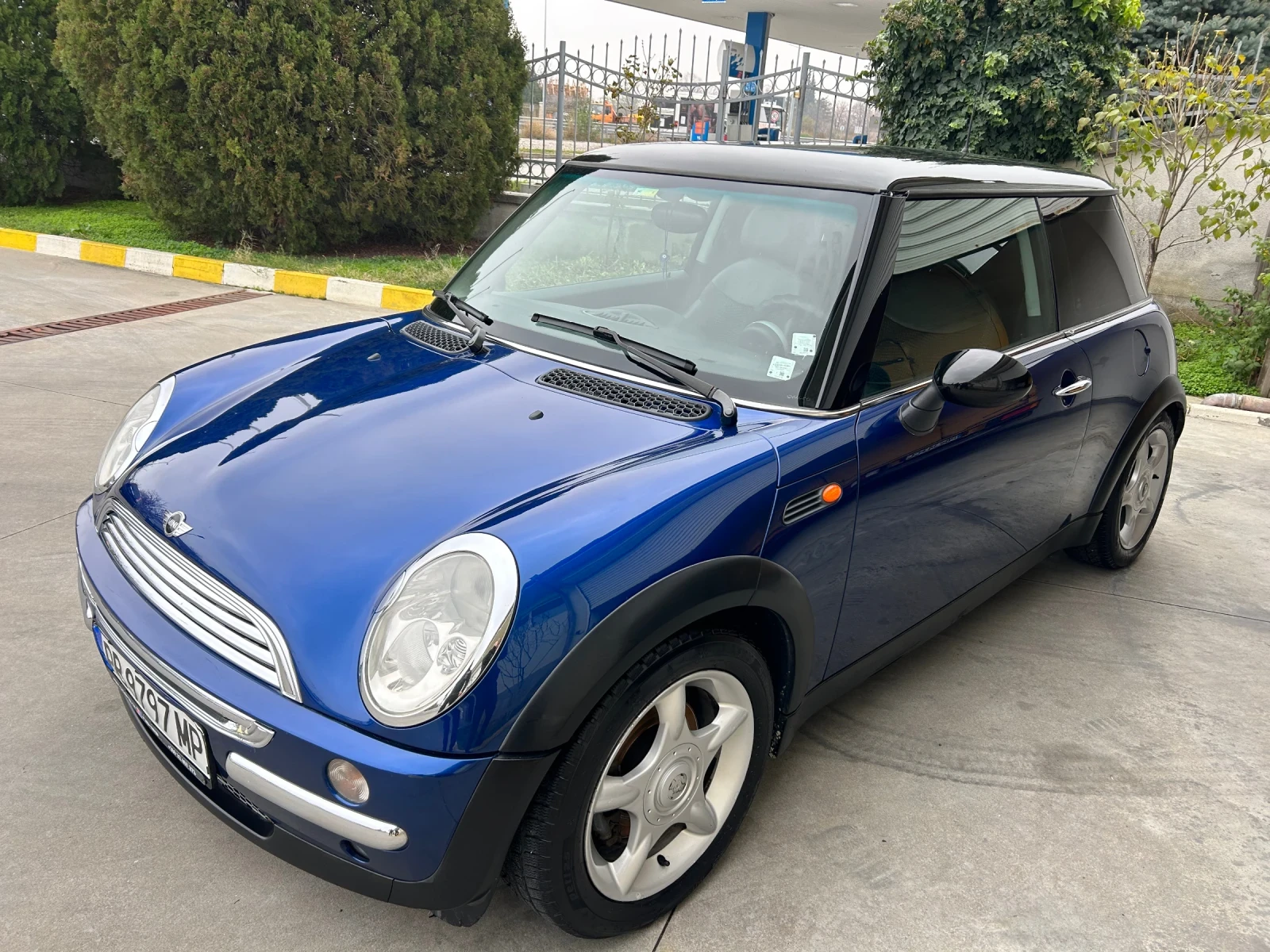 Mini Cooper Cooper, снимка 3 - Автомобили и джипове - 56114945