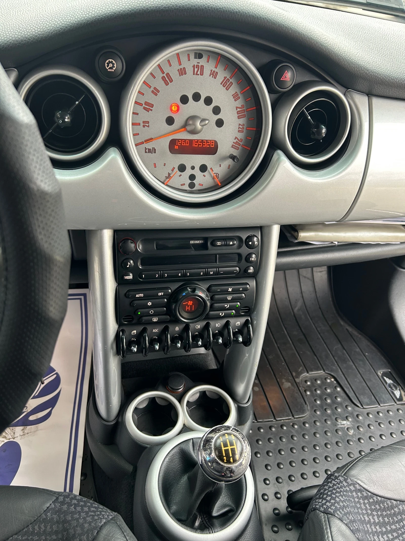 Mini Cooper Cooper, снимка 8 - Автомобили и джипове - 56114945