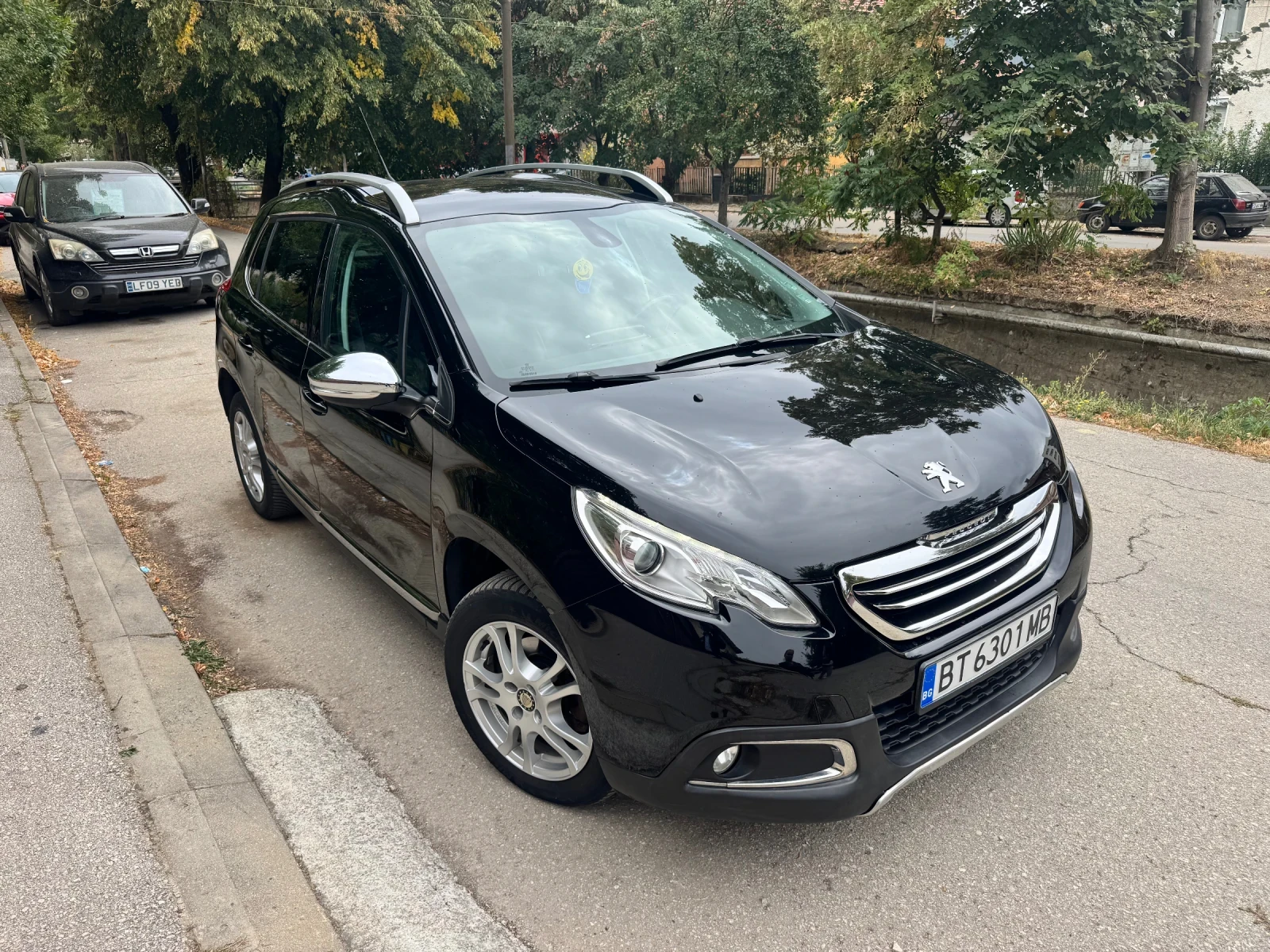 Peugeot 2008, снимка 5 - Автомобили и джипове - 56223593
