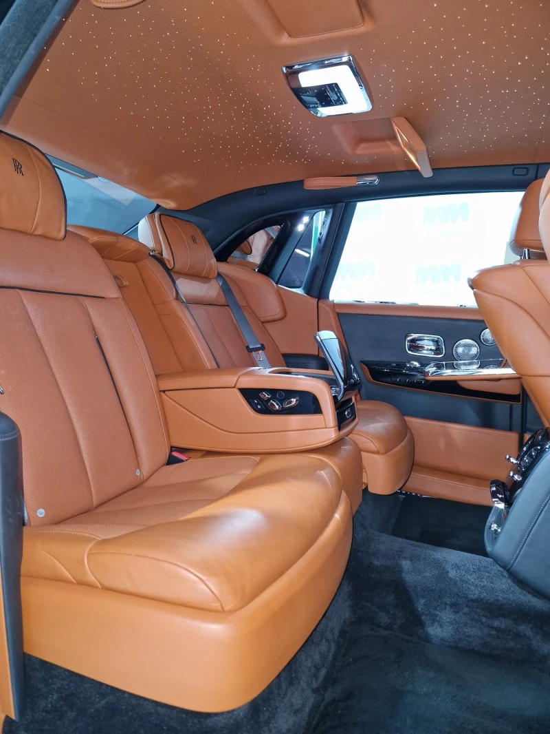 Rolls-Royce Phantom, снимка 13 - Автомобили и джипове - 41726494