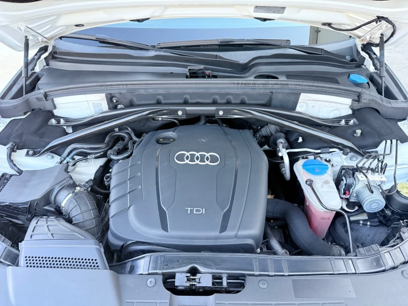 Audi Q5 2.0tdi * 4x4* Nova* UNIKAT* , снимка 17 - Автомобили и джипове - 42117925