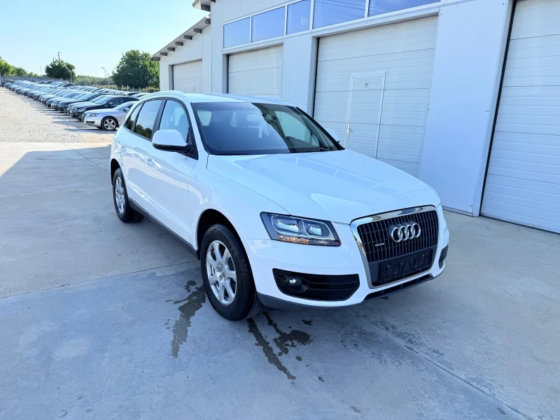 Audi Q5 2.0tdi * 4x4* Nova* UNIKAT* , снимка 11 - Автомобили и джипове - 42117925