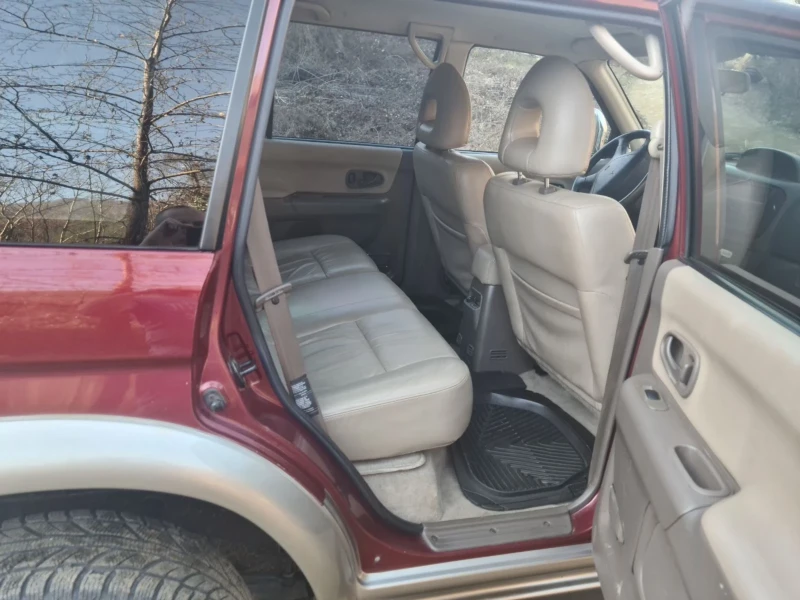 Mitsubishi Pajero sport 2.5tdi, снимка 12 - Автомобили и джипове - 47391744