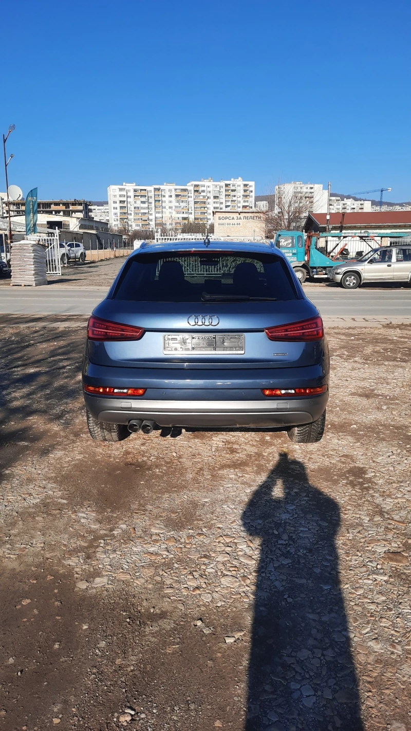 Audi Q3 2.0tdi, снимка 4 - Автомобили и джипове - 48721074